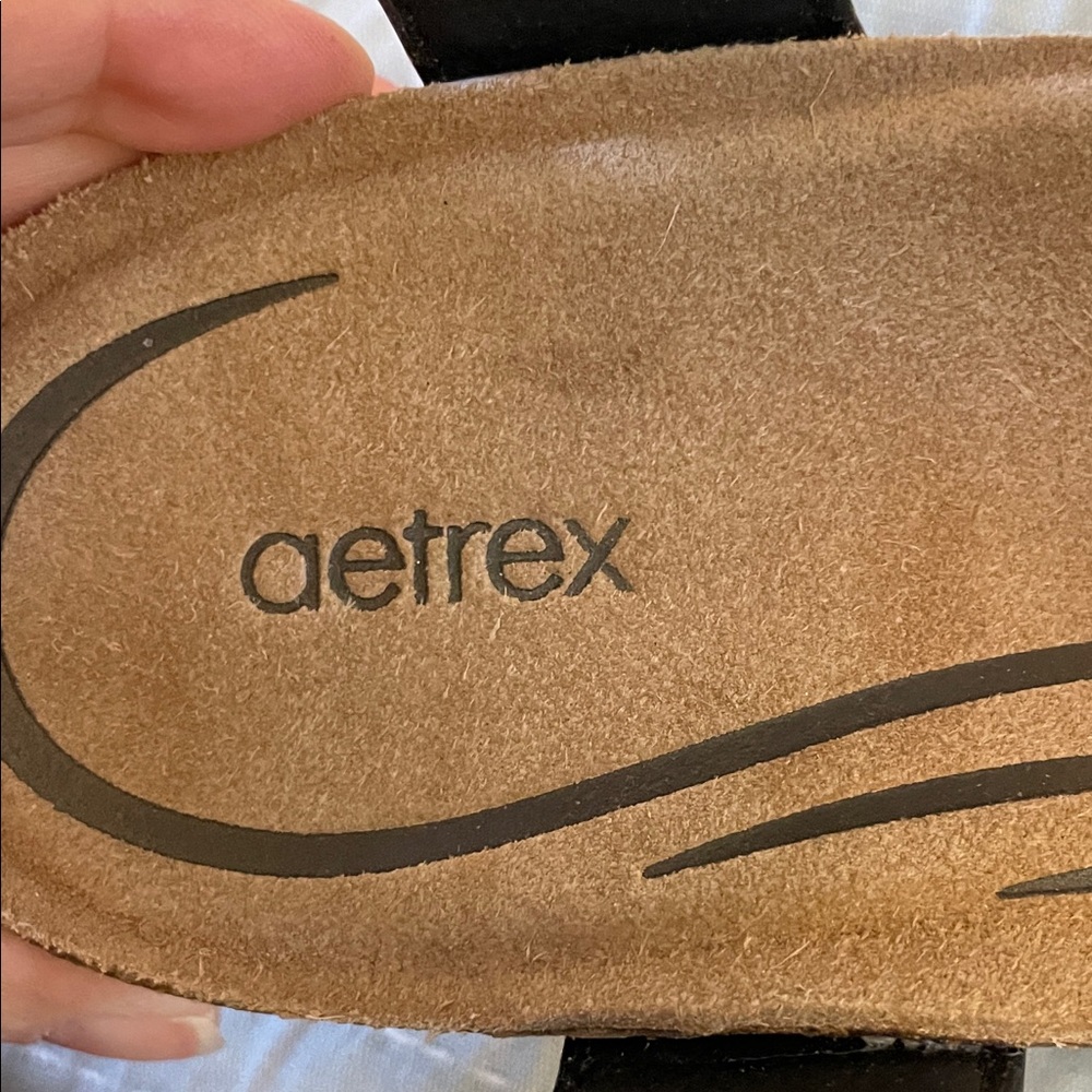 Aetrex Black Leather Low Block Heel Sandals - Picture 4 of 8